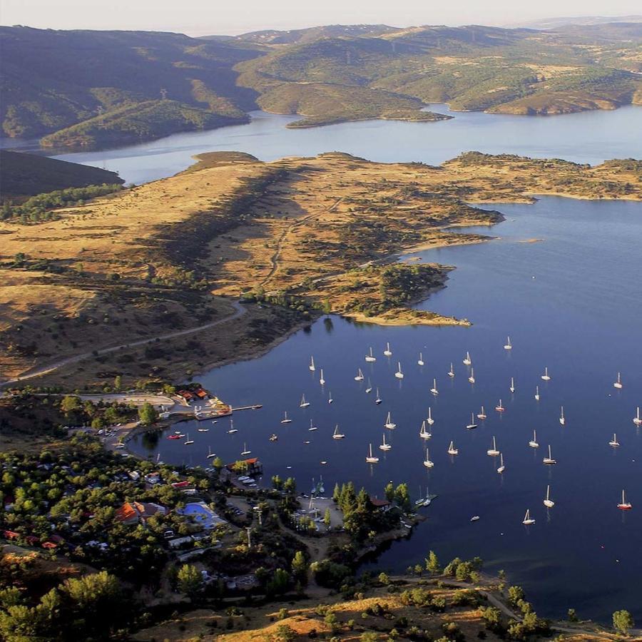 El Lago Cervera de Buitrago 외부 사진